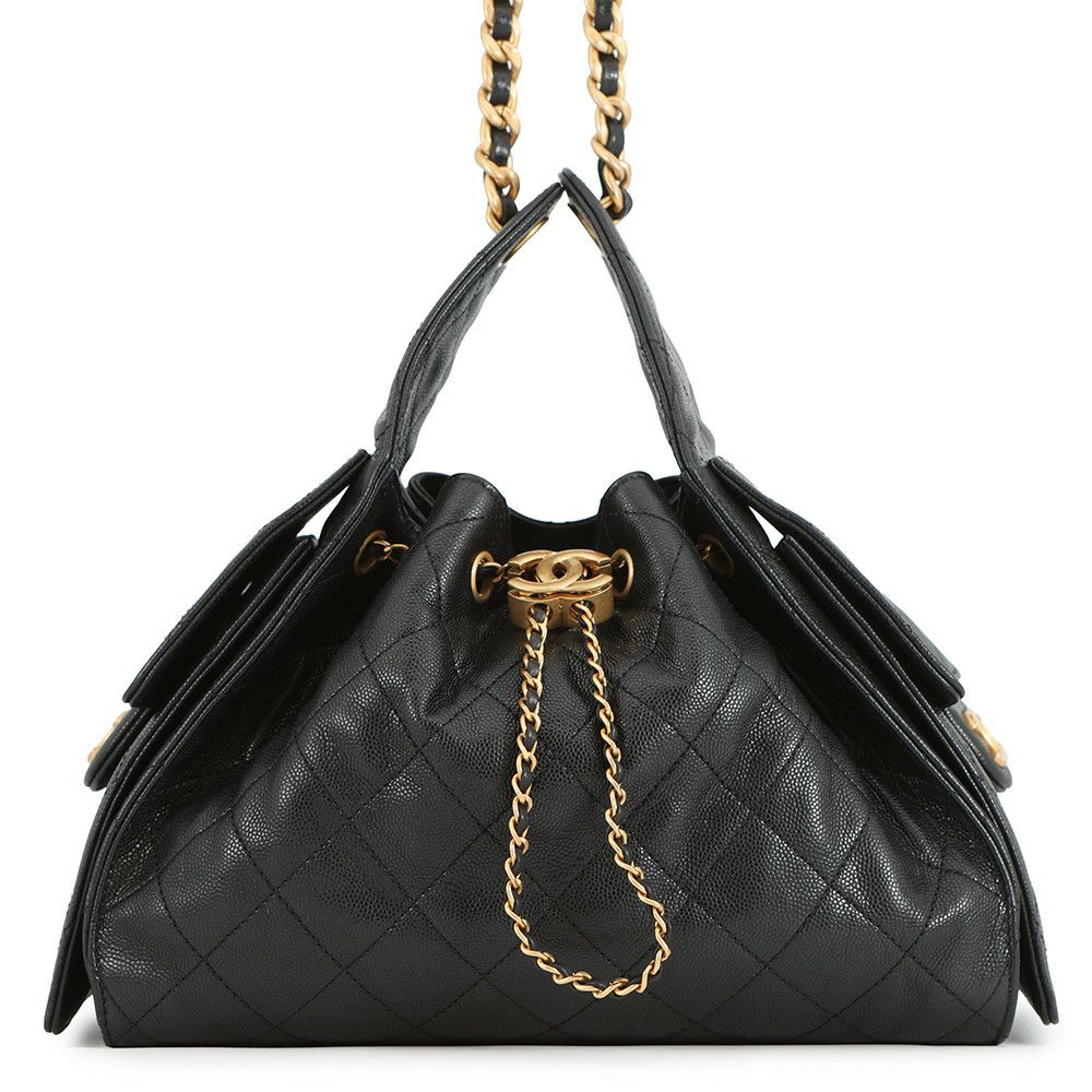 みぃ　CHANELシャネルキャビアスキンチャームロゴショルダー　バッグ CHANEL（シャネル） CHANEL 25 スモール キャビアスキン ショルダー