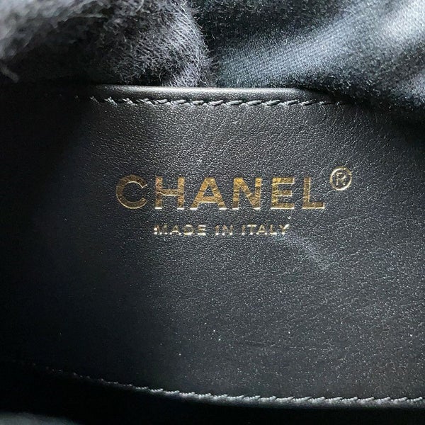 シャネル チェーンショルダーバッグ ココマーク CHANEL25 スモール キャビアスキン AS5293 CHANEL 黒