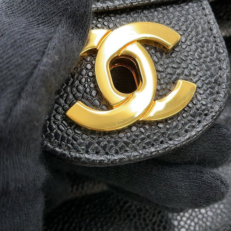 シャネル チェーンショルダーバッグ マドモアゼル ココマーク キャビアスキン CHANEL 黒