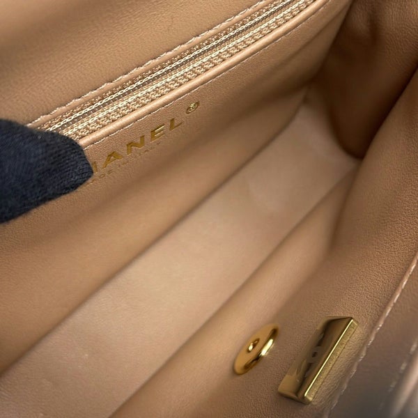 シャネル ハンドバッグ マトラッセ ココマーク トップハンドル スモール シャイニーラムスキン AS4023 2way