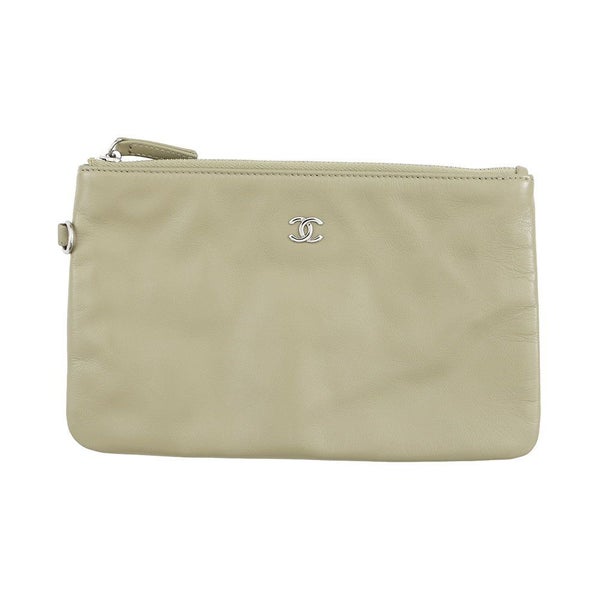 シャネル ハンドバッグ CHANEL 22 マトラッセ スモール シャイニーカーフレザー AS3260 CHANEL ポーチ付き