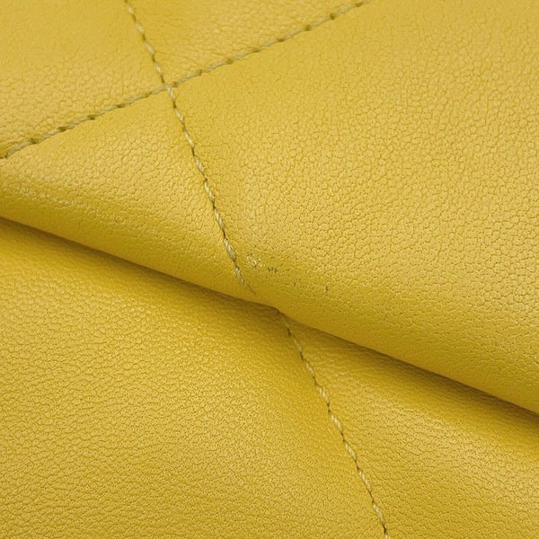 シャネル チェーンショルダーバッグ CHANEL19 マトラッセ ココマーク フラップ ラムスキン AS1160 CHANEL