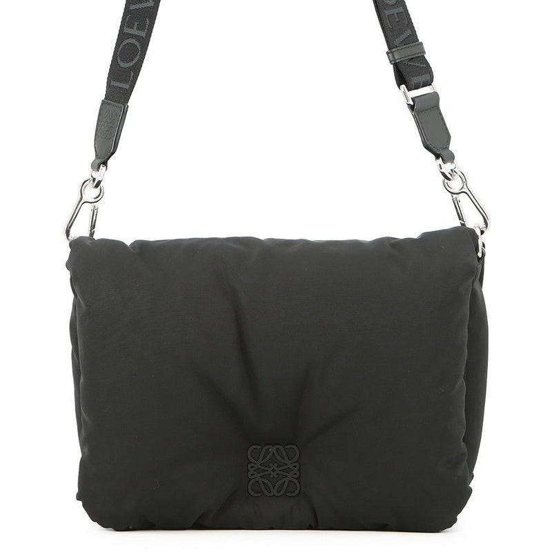 ロエベ ショルダーバッグ ゴヤ GOYA パファー メッセンジャーバッグ ナイロン B896G22X01 LOEWE 黒