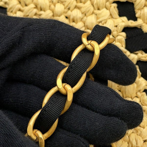 シャネル チェーントートバッグ スモール ショッピングバッグ ラフィア AS5811 CHANEL 黒