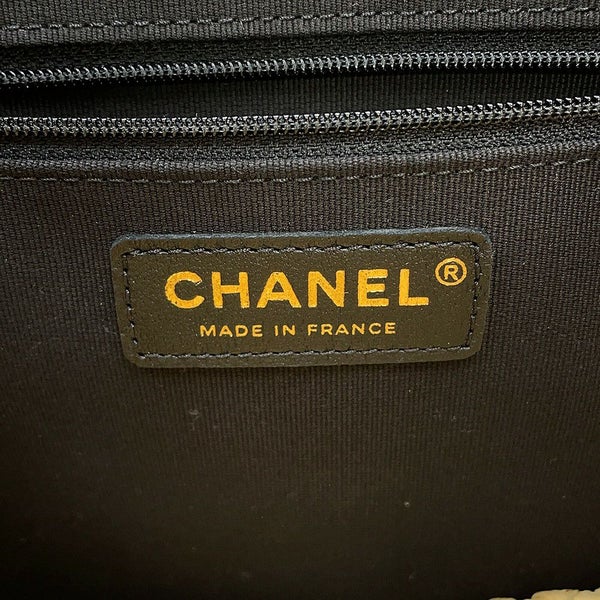 シャネル チェーントートバッグ スモール ショッピングバッグ ラフィア AS5811 CHANEL 黒