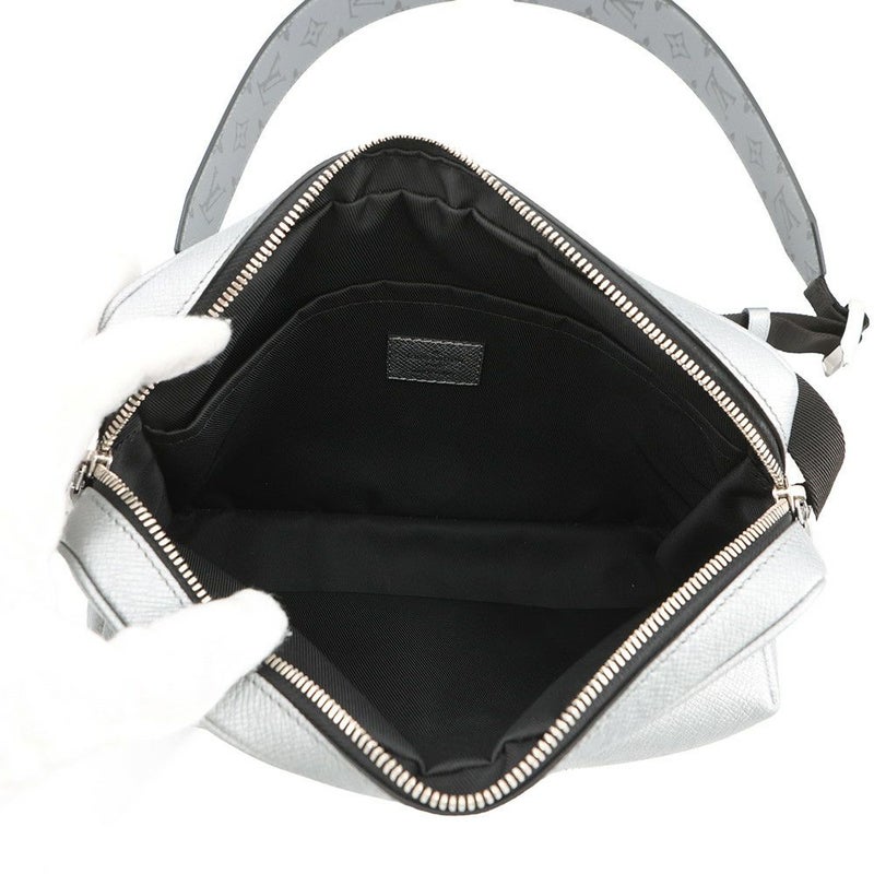 ルイヴィトン ショルダーバッグ モノグラム タイガ アウトドア・メッセンジャー M30830 LOUIS VUITTON ヴィトン タイガラマ