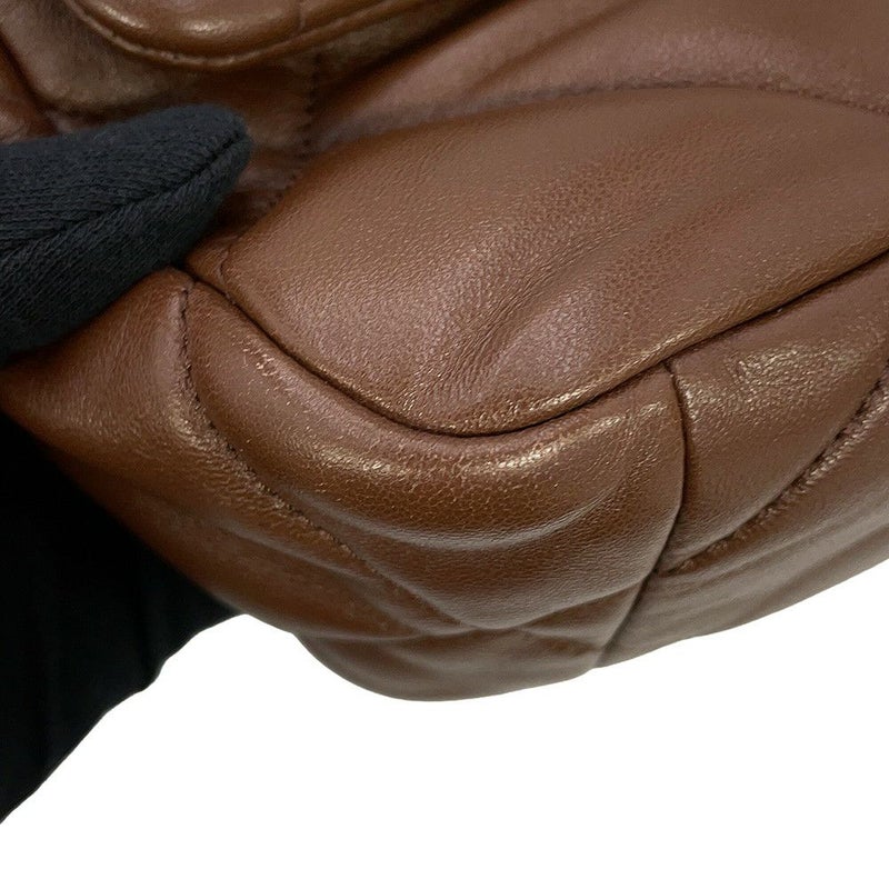 シャネル チェーンショルダーバッグ CHANEL19 ココマーク マトラッセ ラムスキン AS1160 CHANEL