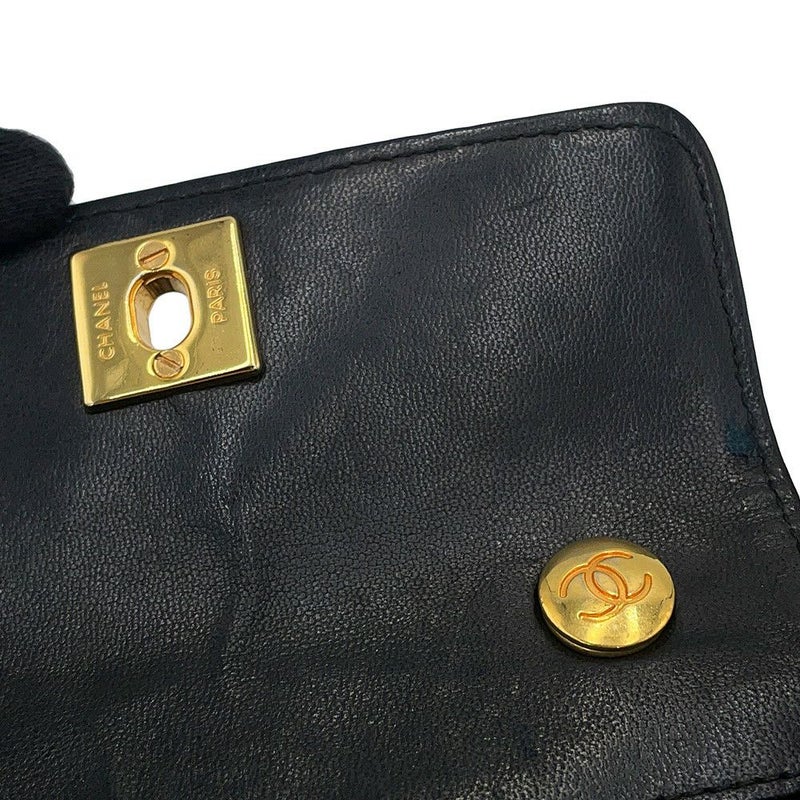 シャネル チェーンショルダーバッグ ミニミニ マトラッセ ココマーク ラムスキン CHANEL 黒