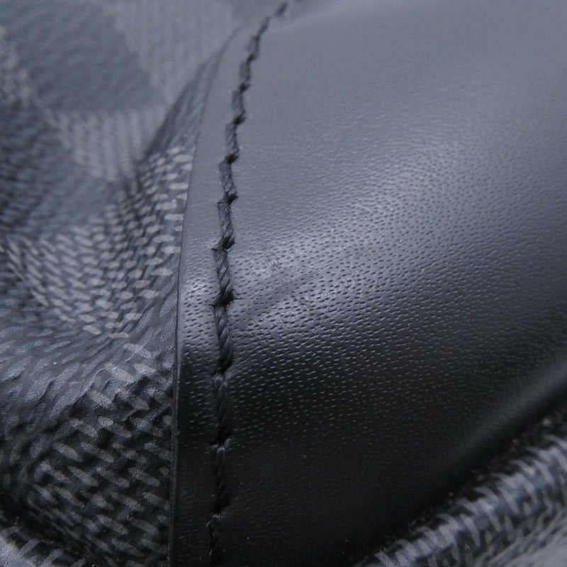 ルイヴィトン ボディバッグ ダミエ・グラフィット アヴェニュー・スリングバッグ N41719 LOUIS VUITTON 黒 ブラック