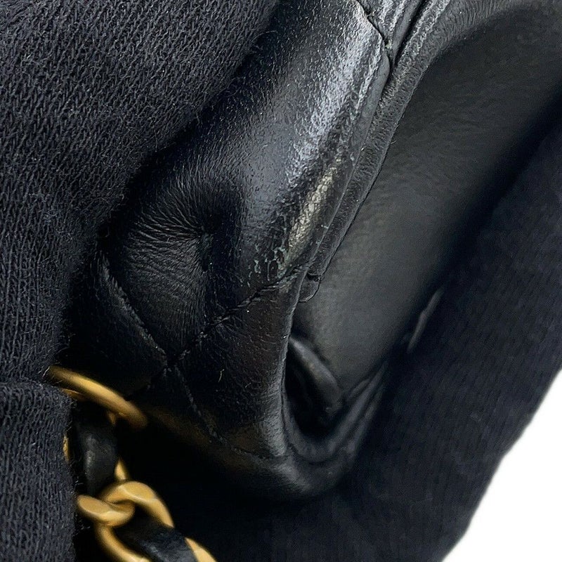 シャネル チェーンショルダーバッグ ミニ マトラッセ ハートチャーム ラムスキン AS3457 CHANEL 黒