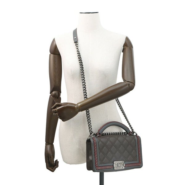 シャネル チェーンショルダーバッグ ココマーク マトラッセ ボーイシャネル トップハンドル A94804 CHANEL