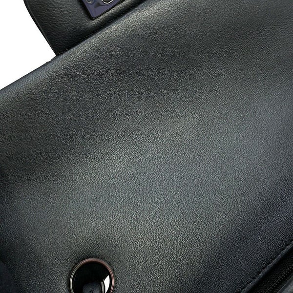 シャネル チェーンショルダーバッグ ココマーク マトラッセ ラムスキン A69900 CHANEL