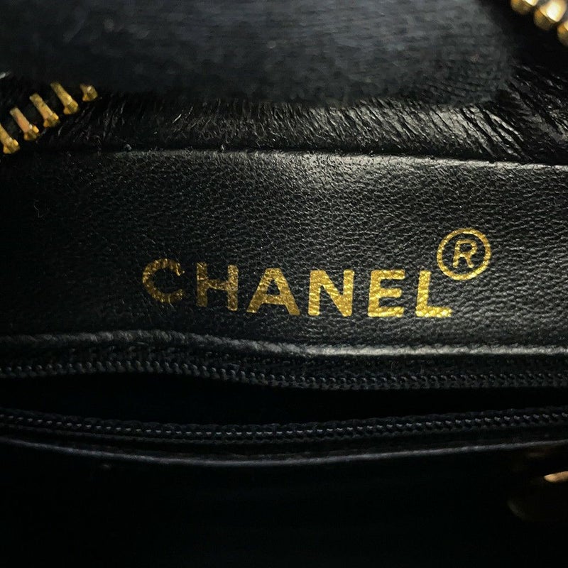 シャネル チェーンショルダーバッグ マトラッセ ココマーク キャビアスキン CHANEL 黒