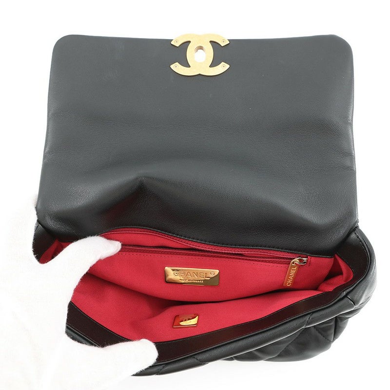 シャネル チェーンショルダーバッグ CHANEL19 マトラッセ ココマーク ラムスキン AS1160 CHANEL 黒