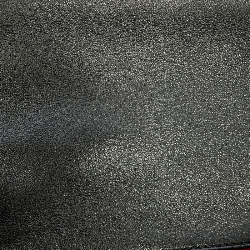 シャネル チェーンショルダーバッグ CHANEL19 マトラッセ ココマーク ラムスキン AS1160 CHANEL 黒