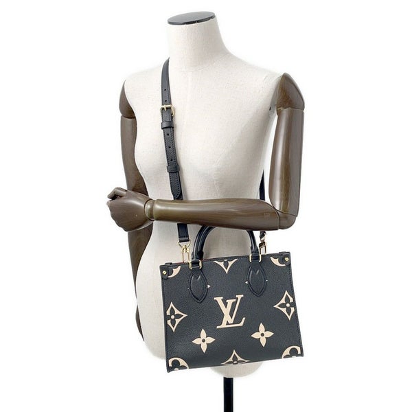 ルイヴィトン ハンドバッグ バイカラーモノグラム・アンプラント オンザゴー PM M45659 2way ショルダー 黒 ブラック