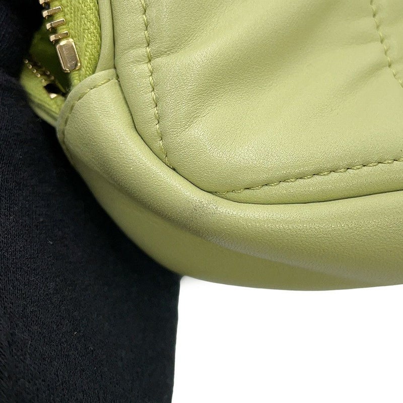 シャネル チェーンショルダーバッグ ココマーク マトラッセ ラムスキン AS2201 CHANEL