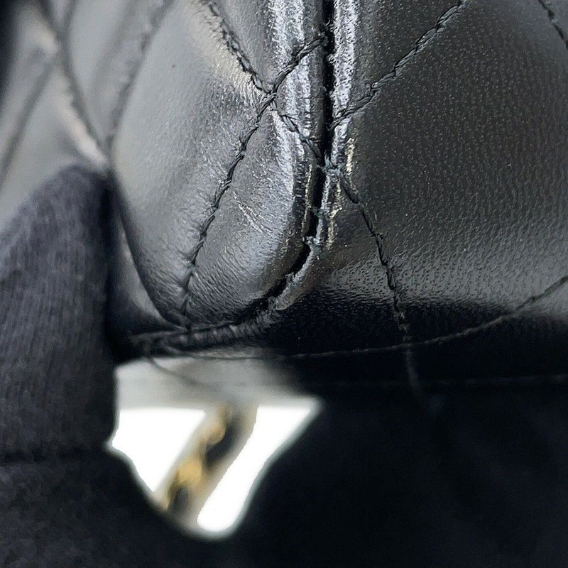 シャネル チェーンショルダーバッグ ココマーク ミニ マトラッセ 20 ラムスキン A69900 CHANEL 黒