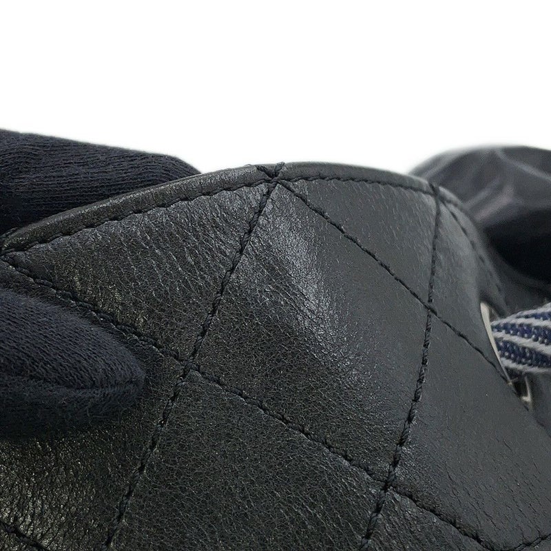 シャネル ショルダーバッグ エンブロイダリー ドローストリング 刺繍 ウール A57519 CHANEL 巾着バッグ 黒