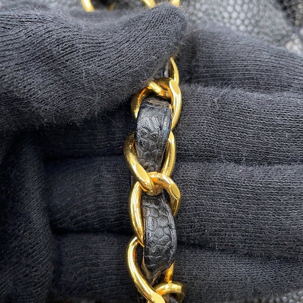 シャネル チェーンショルダーバッグ マトラッセ25 ココマーク ダイアナ キャビアスキン A01165 CHANEL 黒