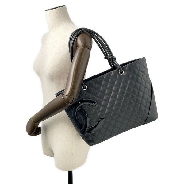 シャネル トートバッグ カンボンライン ラージトート マトラッセ ココマーク ラムスキン A25169 CHANEL 黒