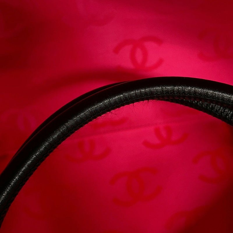シャネル トートバッグ カンボンライン ラージトート マトラッセ ココマーク ラムスキン A25169 CHANEL 黒