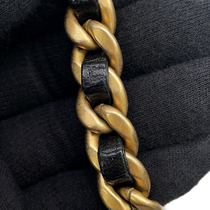 シャネル チェーンショルダーバッグ シャネル19 ココマーク ラムスキン AP0945 CHANEL 黒
