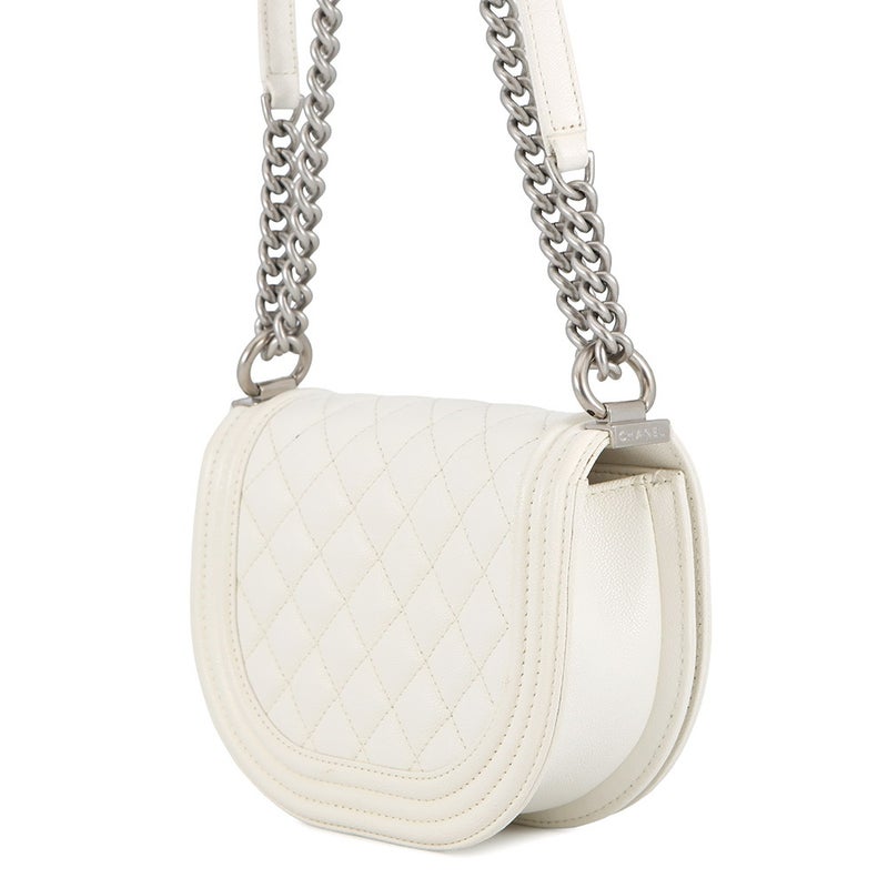 シャネル チェーンショルダーバッグ マトラッセ ココマーク ボーイシャネル スモール キャビアスキン AS3350 CHANEL 2way 白