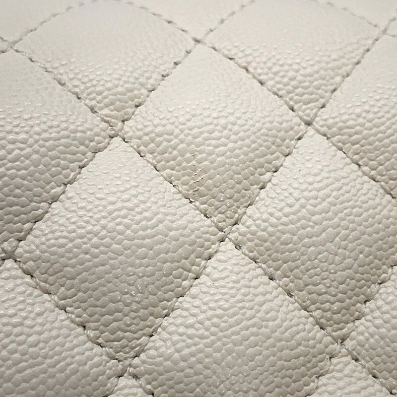 シャネル チェーンショルダーバッグ マトラッセ ココマーク ボーイシャネル スモール キャビアスキン AS3350 CHANEL 2way 白