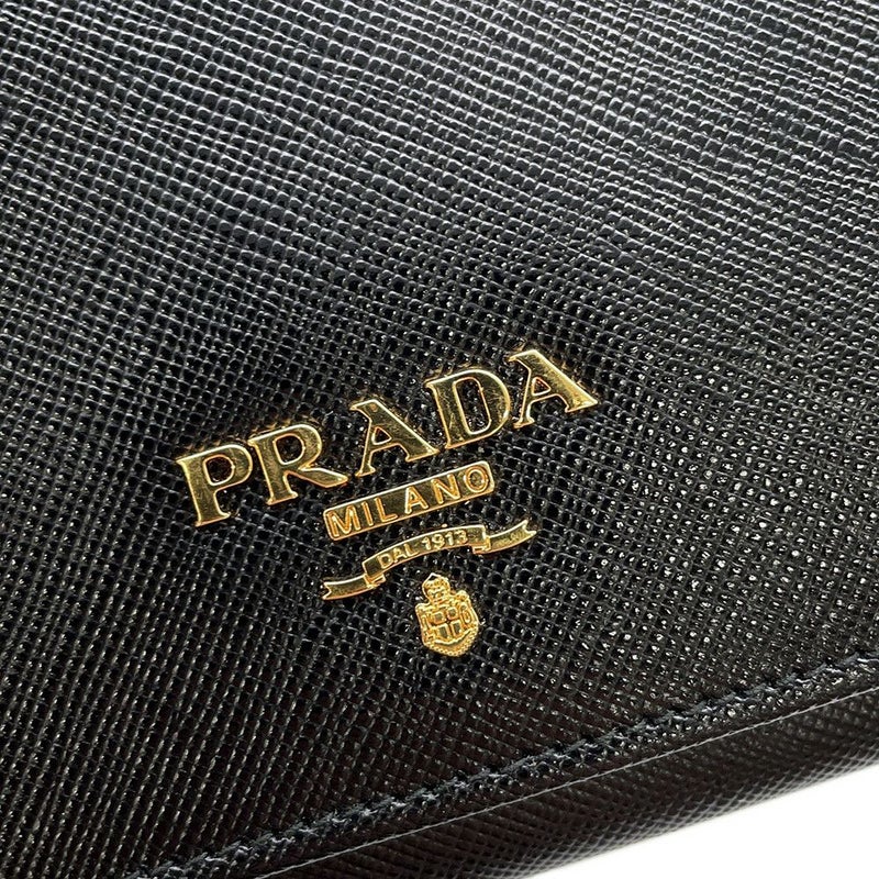 プラダ 三つ折り財布 サフィアーノ ロゴ トライアングル 1M0176 PRADA 財布 黒