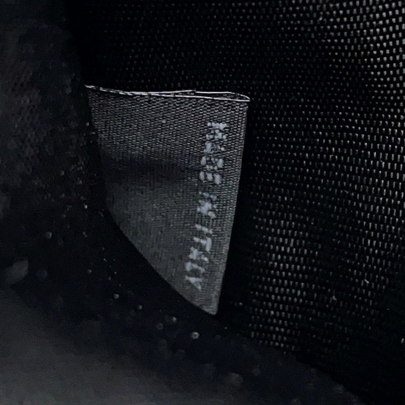 プラダ 三つ折り財布 サフィアーノ ロゴ トライアングル 1M0176 PRADA 財布 黒