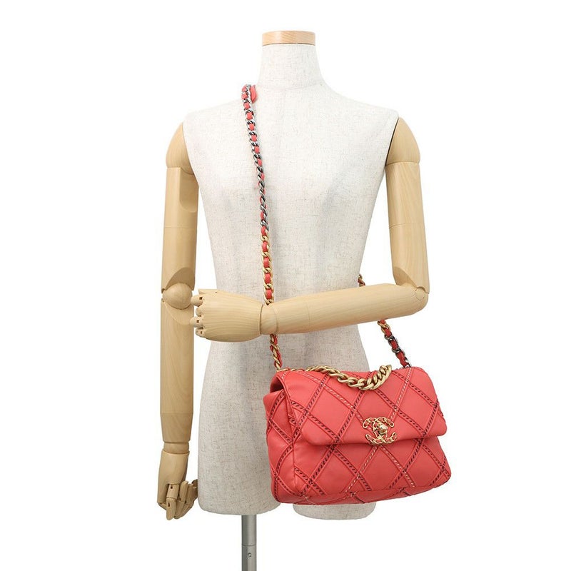 シャネル チェーンショルダーバッグ CHANEL19 マトラッセ ココマーク フラップ ステッチ ラムスキン AS1160 CHANEL