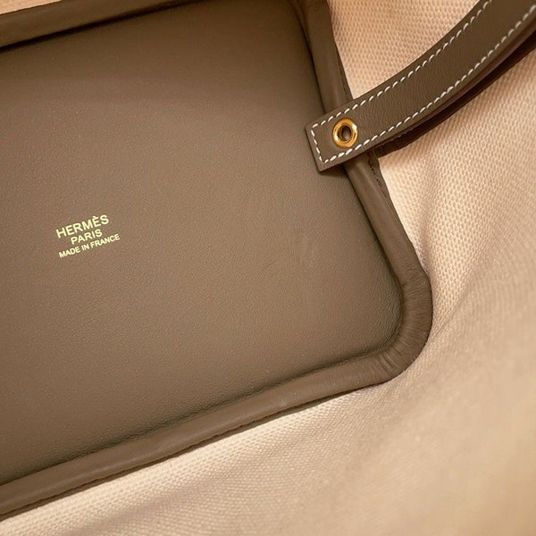 エルメス ハンドバッグ ピコタンロックPM カーゴ エクリュ/エトゥープ/シルバー金具 トワルゴエラン/スイフト K刻印