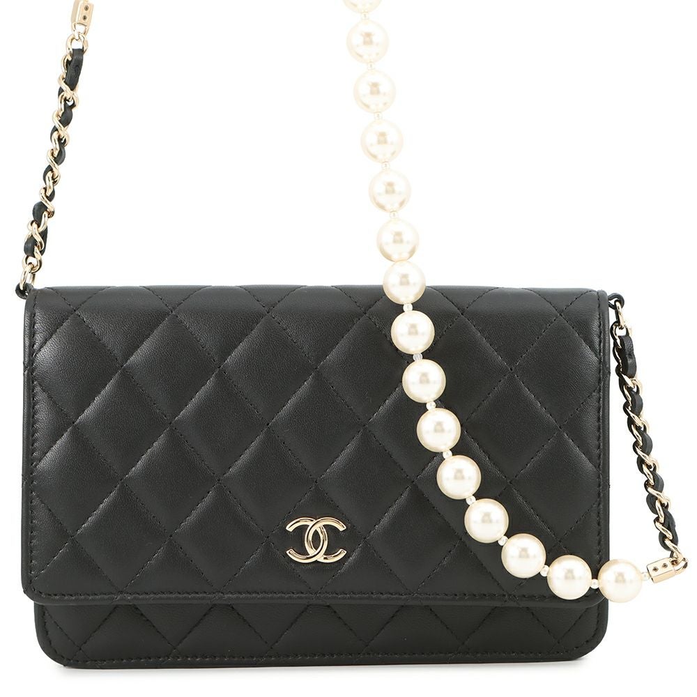 シャネル チェーンウォレット マトラッセ パール ココマーク ラムスキン AP2579 CHANEL 財布 黒 シャネル チェーンウォレット マトラッセ パール ココマーク