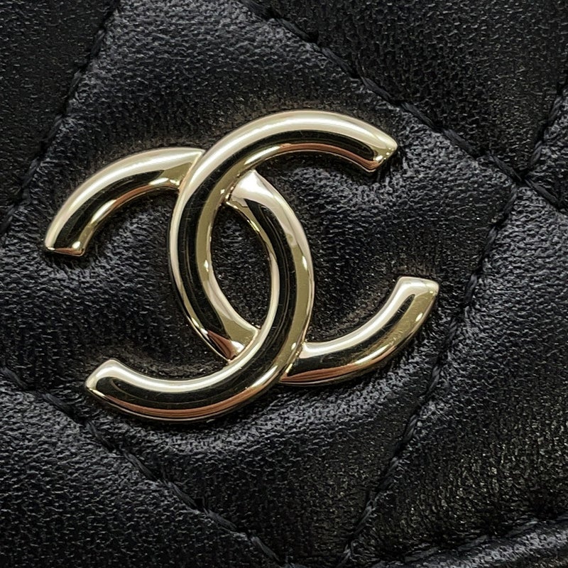 シャネル チェーンウォレット マトラッセ パール ココマーク ラムスキン AP2579 CHANEL 財布 黒
