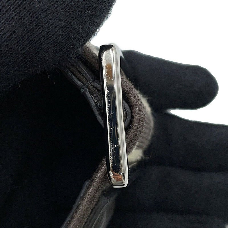 ロエベ ショルダーバッグ スナフジタコラボ マンドラゴラ キュービィ レザー B906Q63X02 LOEWE