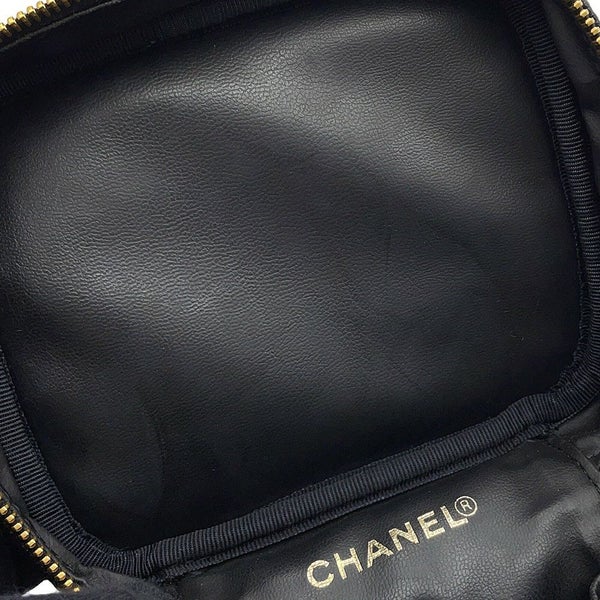 シャネル バニティバッグ ココマーク キャビアスキン 縦型 A01998 CHANEL 化粧ポーチ コスメポーチ 黒