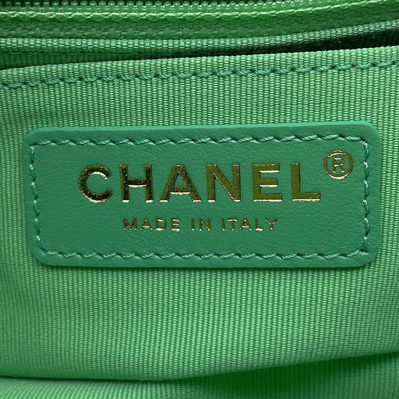 シャネル チェーンショルダーバッグ ミニ マトラッセ 20 ココマーク ラムスキン A69900 CHANEL