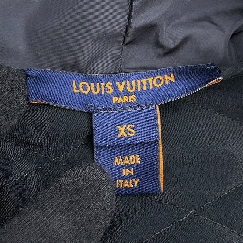 ルイヴィトン ジャケット ステンシルエフェクトモノグラム フード付き レディースサイズXS LOUIS VUITTON 黒 ブラック 白 アウター