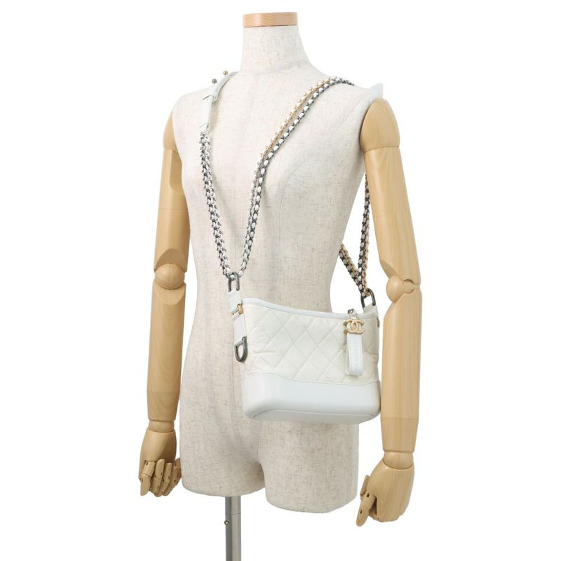 シャネル チェーンショルダーバッグ ガブリエル ドゥ シャネル スモール ホーボーバッグ A91810 CHANEL 白