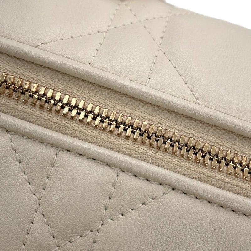 クリスチャン・ディオール ハンドバッグ マクロカナージュ グルーヴ 25 ミディアム カーフレザー M1365UBOL 2way