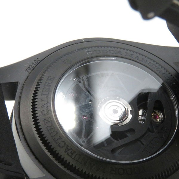 チュードル ブラックベイ セラミック M79210CNU-0001 TUDOR チューダー 腕時計 黒文字盤