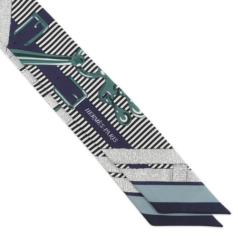 エルメス スカーフ ツイリー 馬銜・シュミーズ MORS A JOUETS CHEMISE HERMES シルクツイル 2025年秋冬