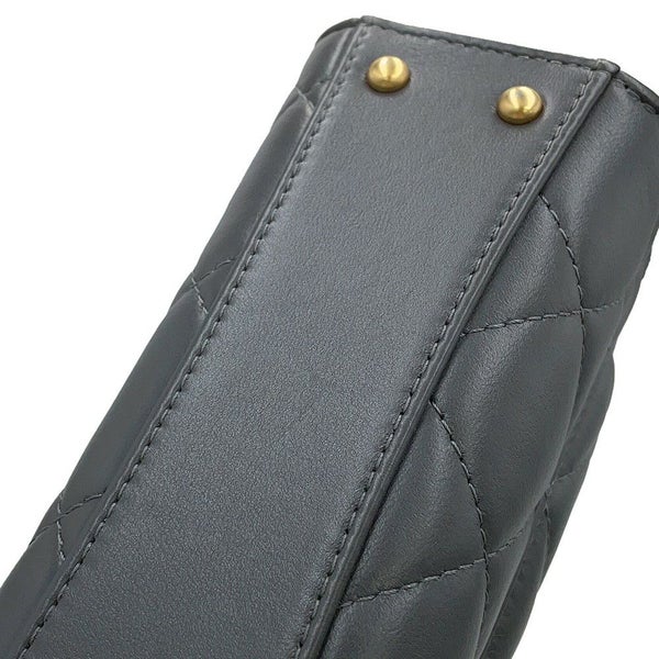 シャネル チェーンショルダーバッグ マトラッセ ココマーク トップハンドル ラムスキン AS4956 CHANEL