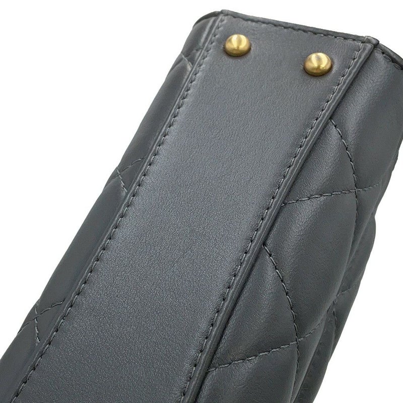 シャネル チェーンショルダーバッグ マトラッセ ココマーク トップハンドル ラムスキン AS4956 CHANEL