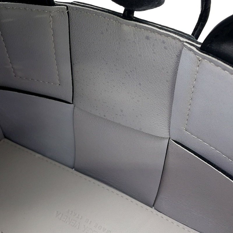 ボッテガヴェネタ ハンドバッグ ミニ マキシイントレチャート キャンディ アルコトート ラムレザーBOTTEGA VENETA バッグ 黒