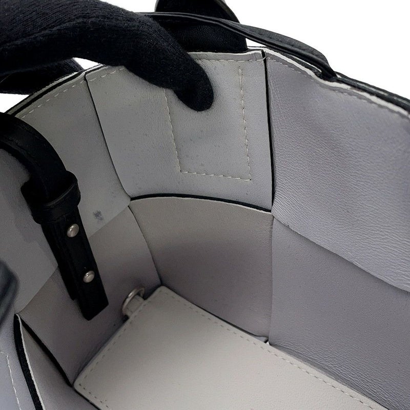 ボッテガヴェネタ ハンドバッグ ミニ マキシイントレチャート キャンディ アルコトート ラムレザーBOTTEGA VENETA バッグ 黒