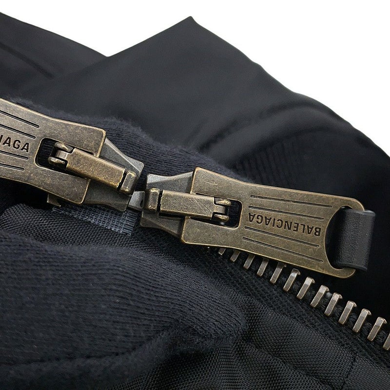 バレンシアガ ダウンジャケット ワッペン ラージフィット ボンバージャケット サイズ46 839101 アウター 黒 ユニセックス