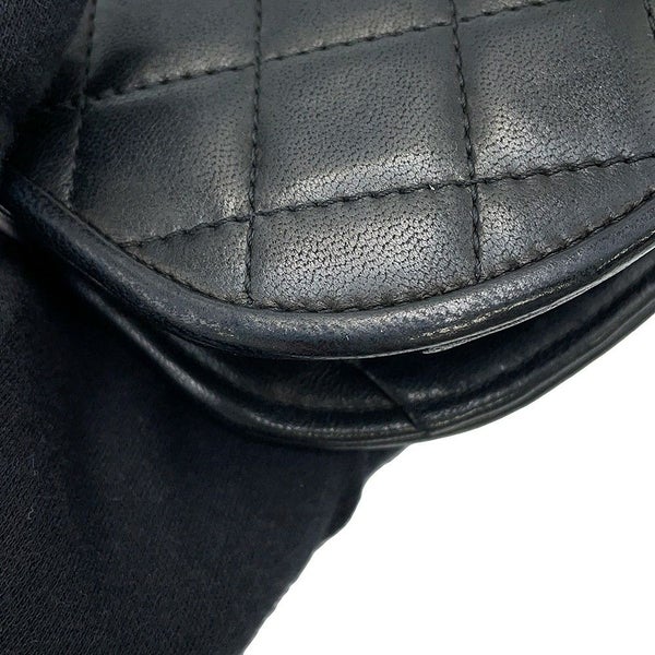 シャネル チェーンショルダーバッグ マトラッセ ココマーク パリ限定 扇形 フラップ CHANEL 黒