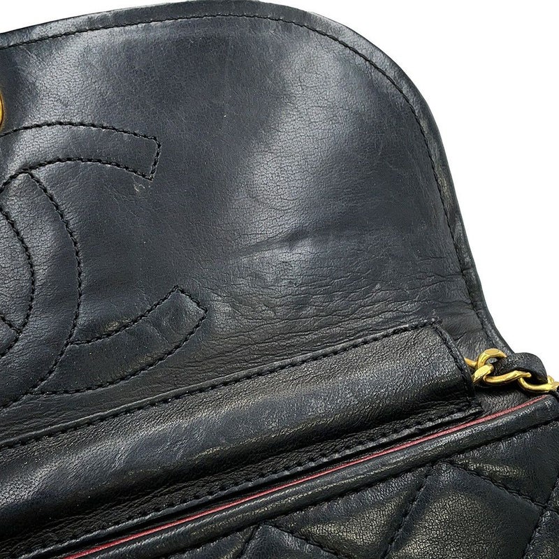 シャネル チェーンショルダーバッグ マトラッセ ココマーク パリ限定 扇形 フラップ CHANEL 黒